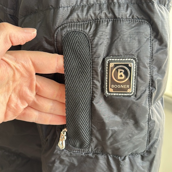 Bogner NWOT Down-Filled Quilted Toggle Jacket with Logo Patch Black/Brown Size 8 - Picture 7 of 15